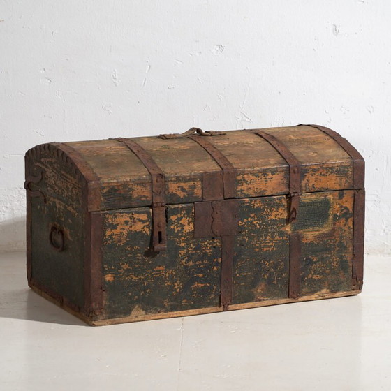 Antique painted travel trunk in pine – Central Europe, circa 1850 – Storage cabinet, Rustic (photo 7 of 40)