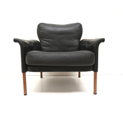 Schwarz Ledersessel im dänischen Design, entworfen von Hans Olsen aus den 1960er Jahren.