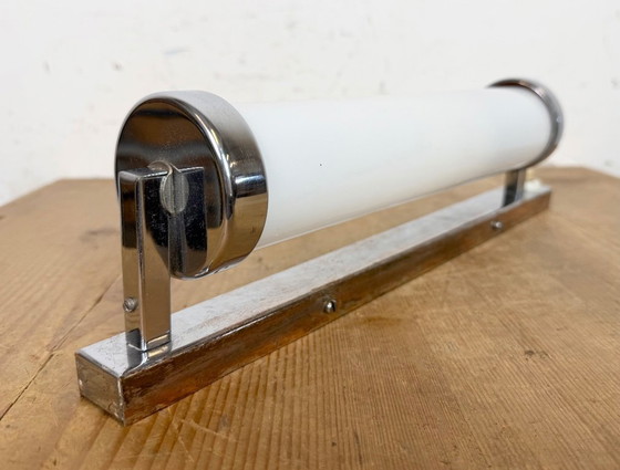 Image 1 of Vintage Art Deco wandlamp met opaalglas, jaren 1930