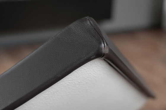 Image 1 of 2x Vitra Coconut Chairs – Leder Premium Nero – Design George Nelson