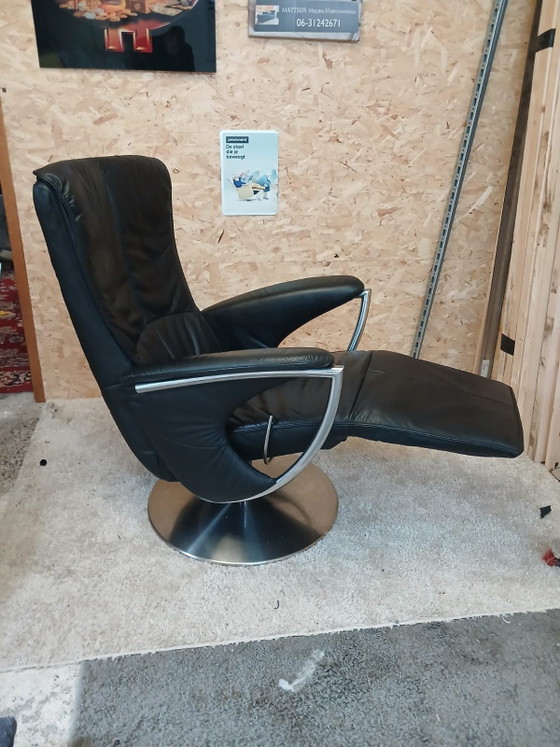 Verstellbarer Relaxsessel – Leder, Metall (photo 3 of 5)