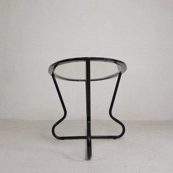 Image 1 of Conjunto de 4 sillones y mesa de centro con estructura tubular de estilo Bauhaus, década de 1950.