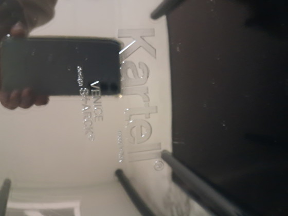 Image 1 of 2 chaises Kartell