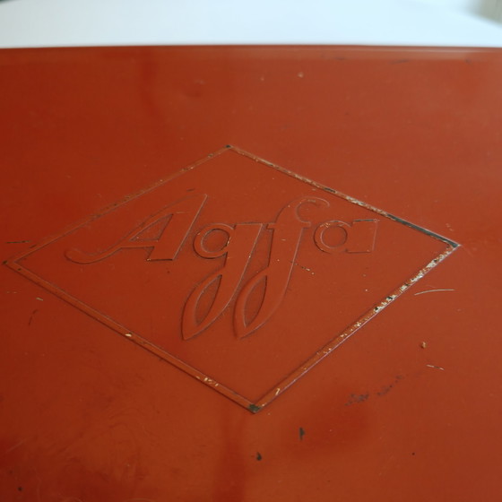 Image 1 of Boîte de rangement industrielle Agfa vintage – Métal orange brûlé