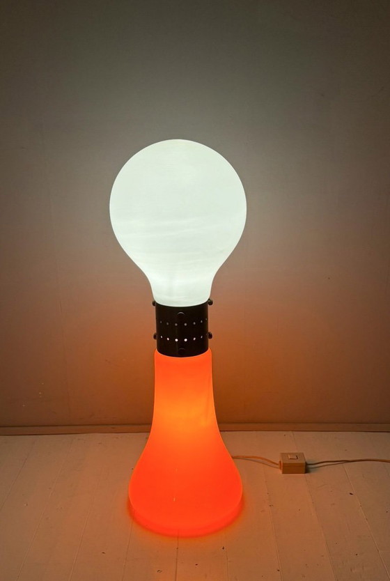 Image 1 of Lampadaire de style Space Age conçu par Carlo Nason pour Mazzega, modèle : « Brillo », Italie, années 1970