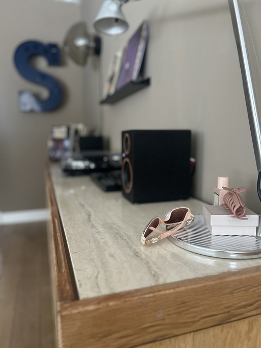 Buffet vintage fait main en chêne et travertin