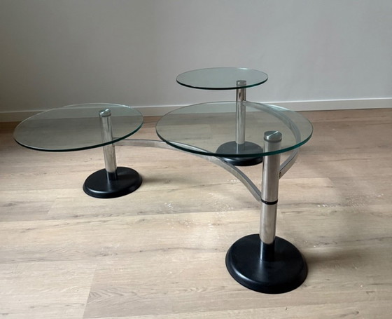 Image 1 of Table basse de rassemblement à plusieurs niveaux