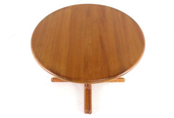 Image 1 of Danish round 1x extendable dining table teak solid