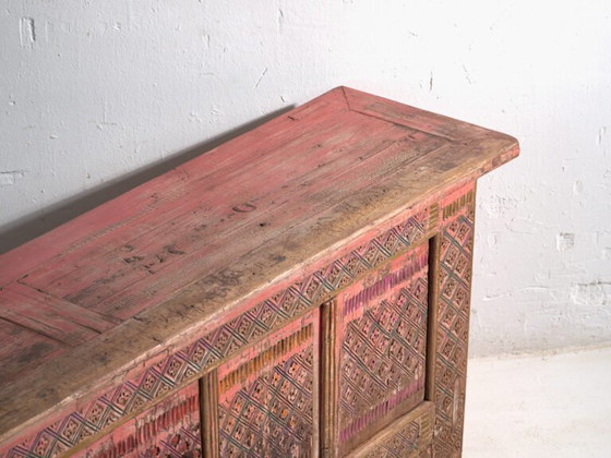 Antique low carved sideboard in fir wood – China, circa 1930 – Iron (photo 17 of 40)