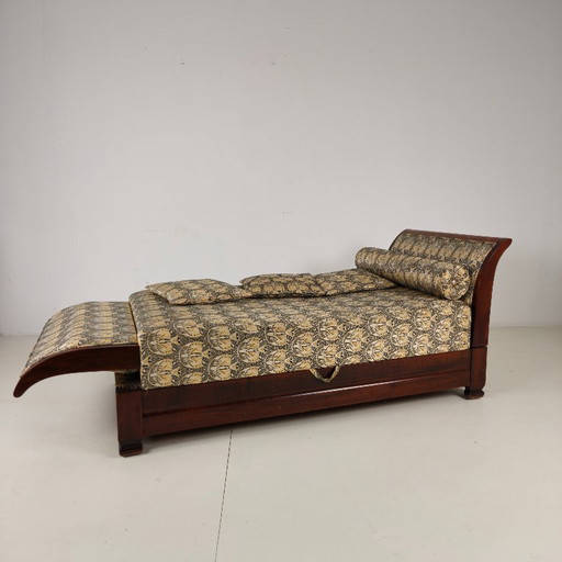 Divano letto Art Déco con vano contenitore nascosto e posizioni regolabili. – daybeds, Other