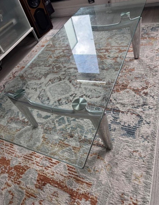 Image 1 of Leo luxury table