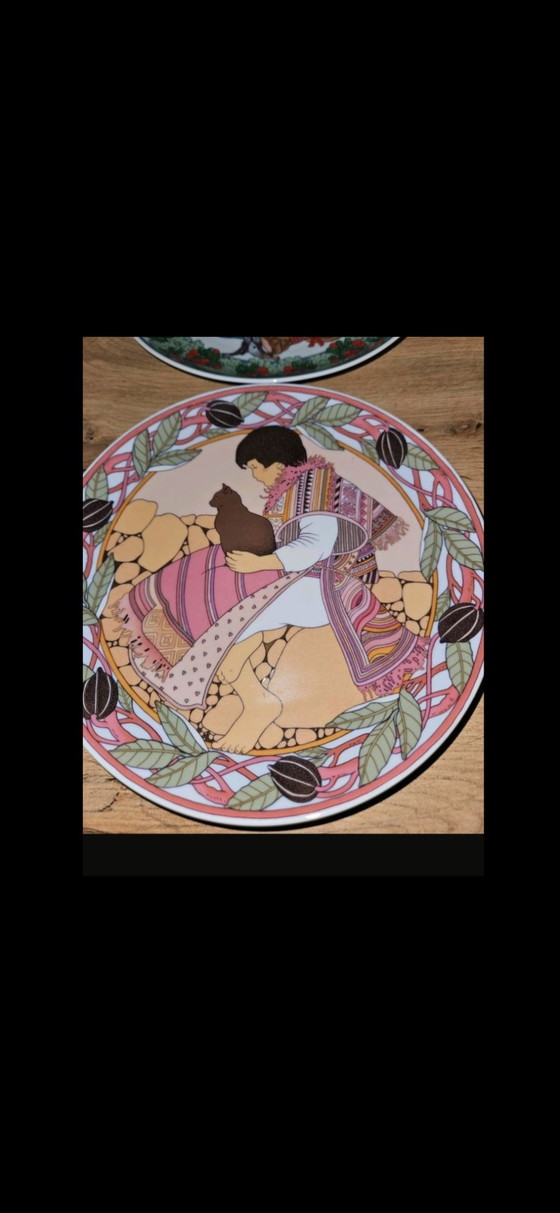 Image 1 of Villeroy und Boch Heinrich Porzellan Teller, Kinder der Welt UNICEF 