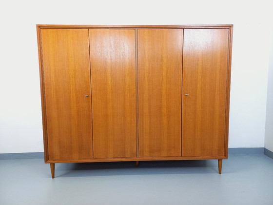 Image 1 of Armoire vintage style scandinave en teck des années 60