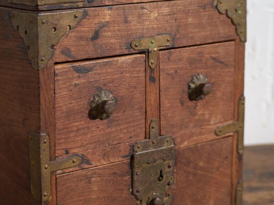 Antique Japanese Storage Box with Drawers and Hinged Lid – Early Showa Period (c.1928) – Storage cabinet (photo 32 of 40)