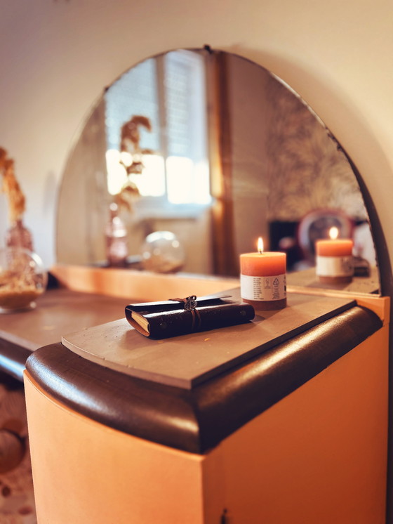 Image 1 of Coiffeuse / consola Art Déco entièrement rénovée — pieza única