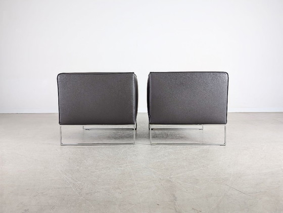 Image 1 of 2 sillones originales COR Mell, de piel, gris antracita, diseño lounge.