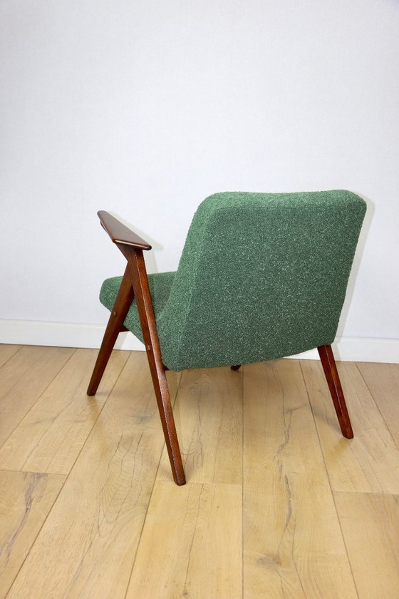 Image 1 of Poltrona Bunny, anni '70, bouclé verde, di J. Chierowski - 2 pezzi disponibili