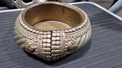 Vintage Afrikaanse armband veranderd in kom