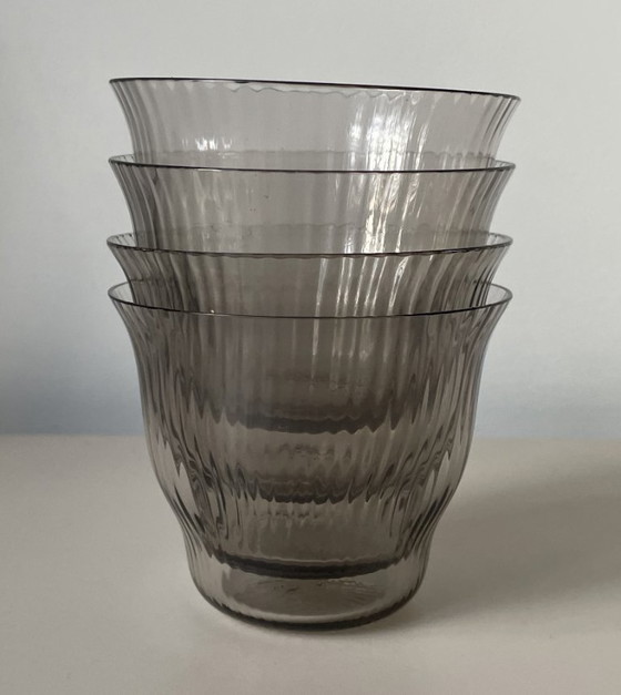 Image 1 of Quattro bicchieri da acqua fumé soffiati a mano in stile Art Déco