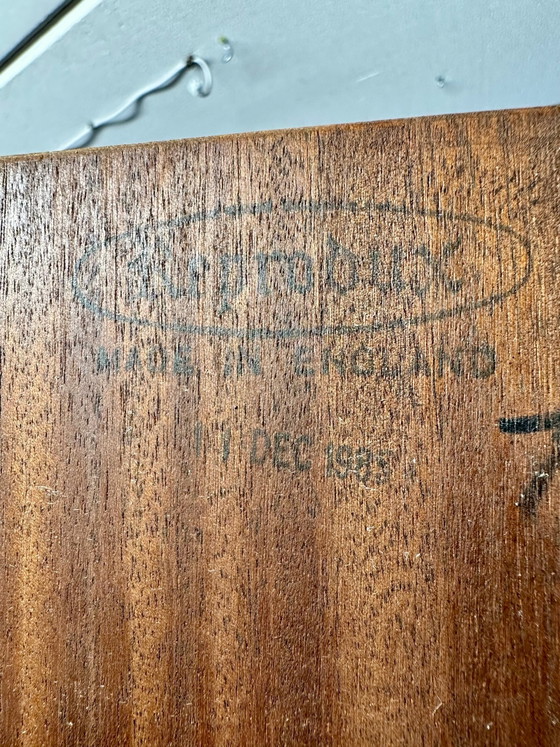 2 Bevan Funnell Reprodux Vetrine in Mogano Inghilterra, Armadi a muro, Legno, Marrone (foto 7 di 15)
