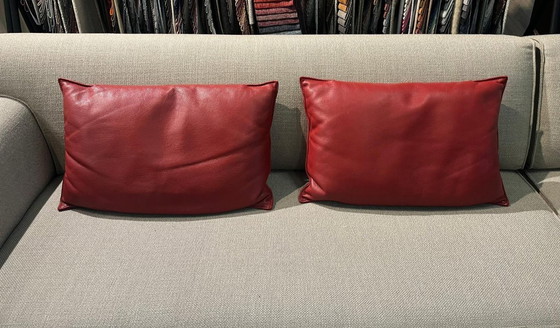 Image 1 of Design en cuir comme neuf, coussins en stock