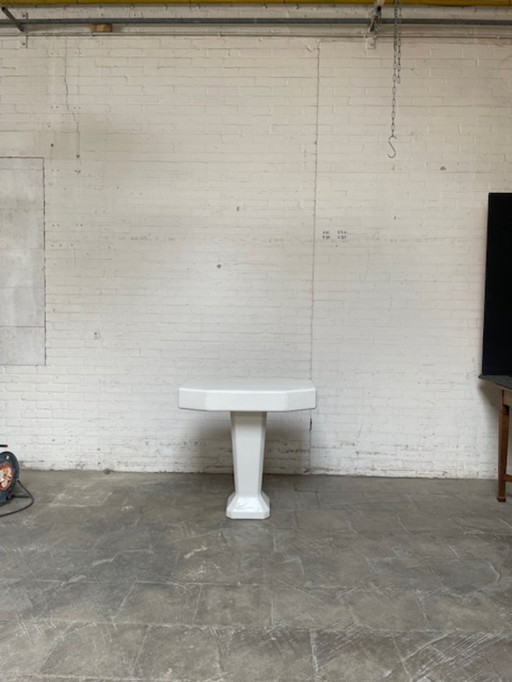 Table murale en porcelaine