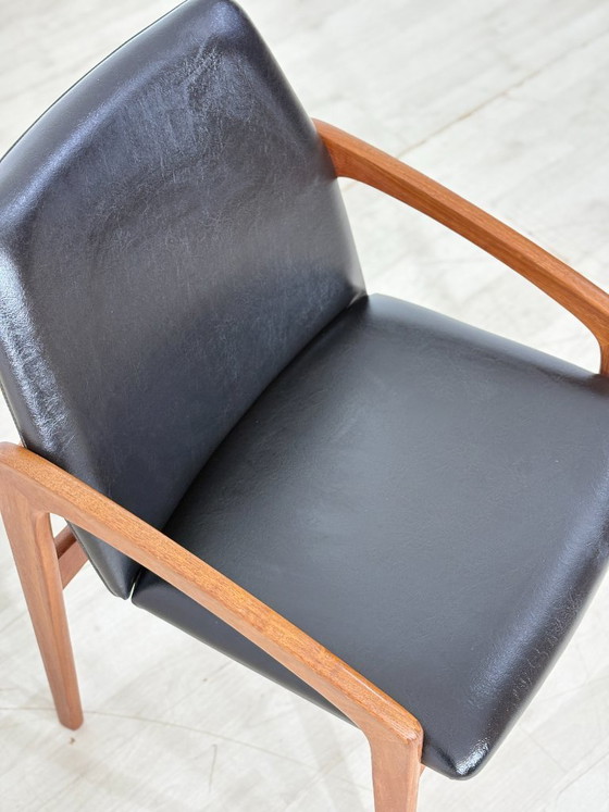 Deense designfauteuil uit het midden van de 20e eeuw / Teakhouten stoel / Fauteuil uit de jaren 60 / Deense (photo 5 of 10)