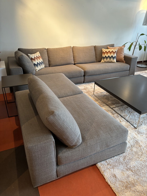 Image 1 of Minotti Hamilton 314X314 In Stoff Cat,G Taupe / Lehm Farbe