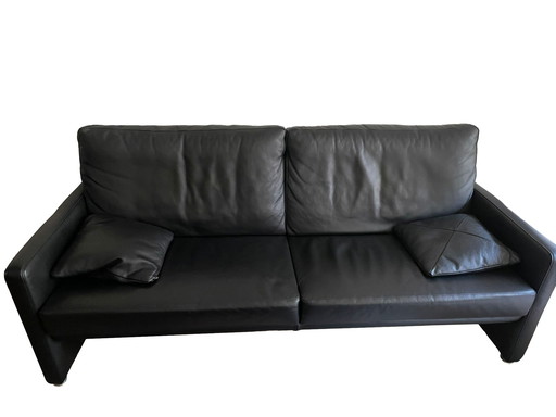 Divano in pelle nera W. Schillig