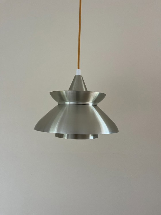 Image 1 of Suspension vintage danoise chromée/ocre - Lampe de style Doo Wop