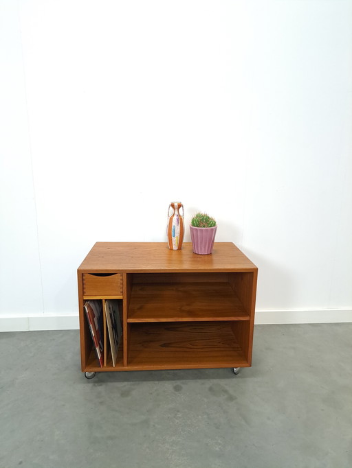Danish Design Teak Dyrlund LP TV Furniture