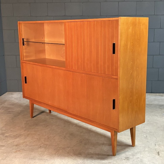 Credenza alta vintage – Bartels – anni '60 – Credenze alte, Glass, Wood (photo 3 of 17)