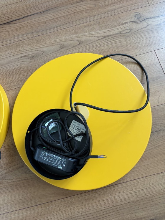 Image 1 of 2x Lampe suspendue UMAGE Asteria moyenne originale, jaune ocre