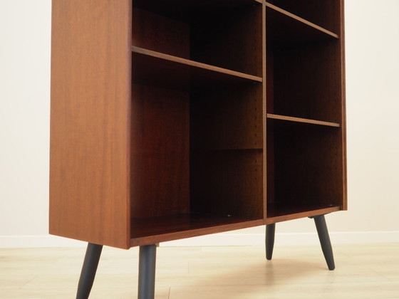 Libreria danese impiallacciata in mogano su gambe svasate, anni '60 – Librerie, Legno (photo 9 of 11)