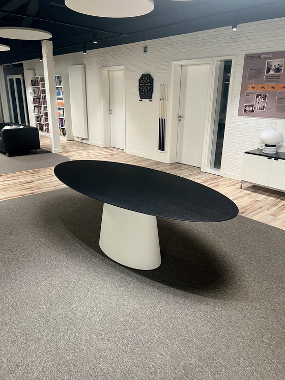 Image 1 of Emmemobili UFO table