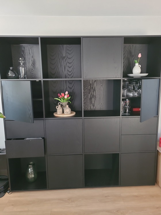 Image 1 of Zwarte vakkenkast Sevilla van Goossens