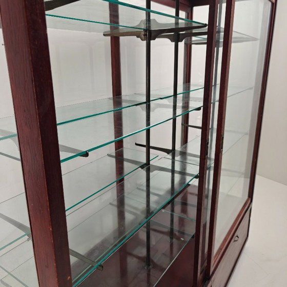 Image 1 of Vetrina antica per uso museale