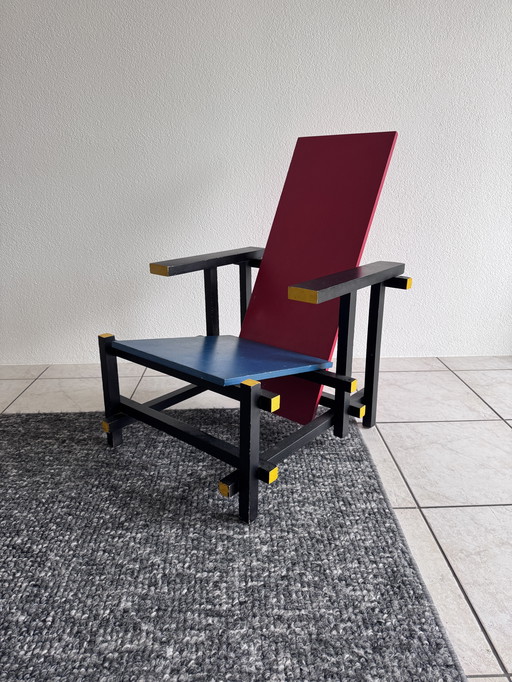 Réplica de la silla Rietveld
