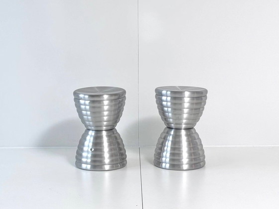 2 Sgabelli Vintage in Alluminio con Contenitore, Design Space Age, Argentato, Modern (foto 9 di 11)
