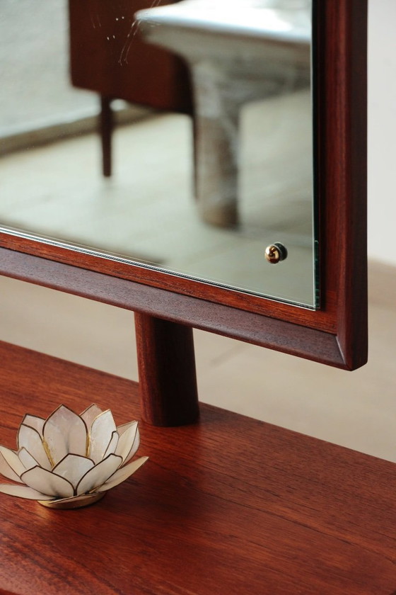 Image 1 of Toletta inglese vintage degli anni '60 – Design di metà secolo