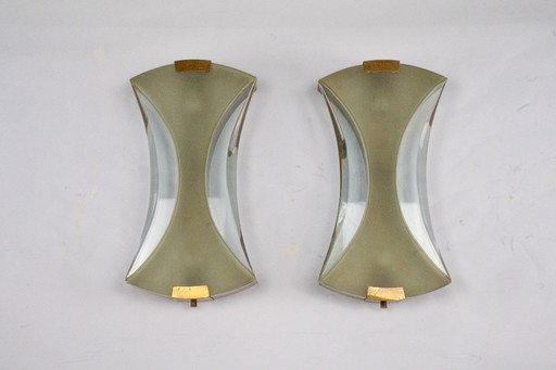 Pair of Rare Max Ingrand Wall Lamps for Fontana Arte Mod. 2225. Italy 1960s