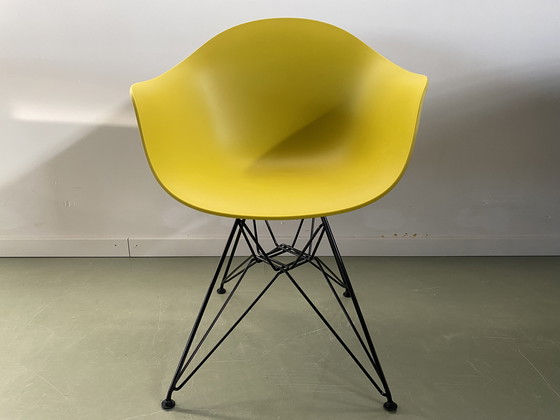 Image 1 of Retro Chair Eiffel - Ochre Yellow