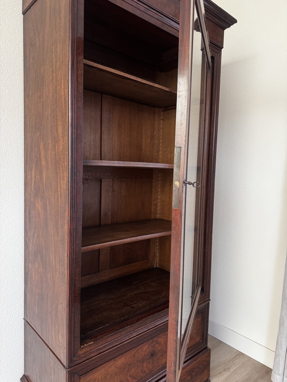 Image 1 of Vetrina antica in legno