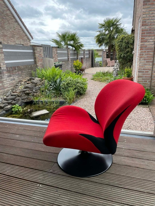 Pierre Paulin stijl fauteuil Rood/zwart – Textile