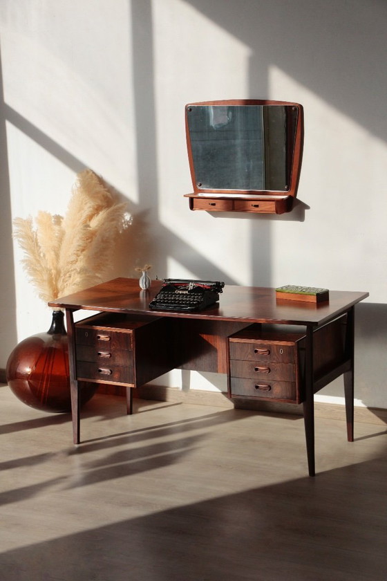 Image 1 of Escritorio Gunner Nielsen de palisandro para Tibergaard (1960)