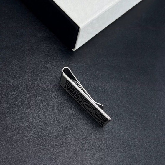 Un nuovissimo fermasoldi Montblanc – Regali, Metal (photo 2 of 5)