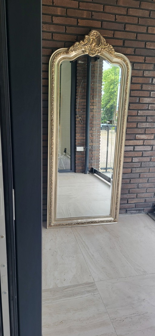 Classic Mirror