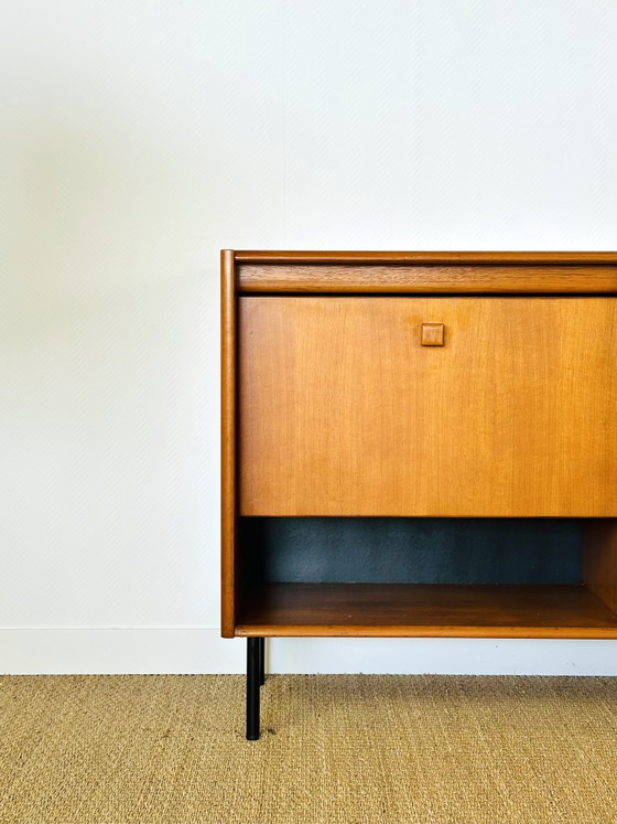 Image 1 of Hoge Scandinavische teakhouten dressoir, jaren 60