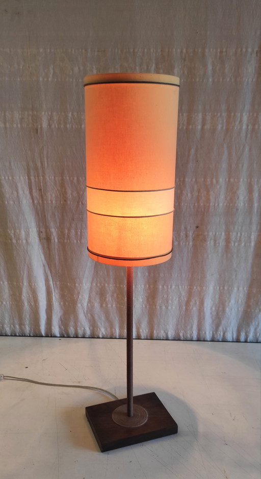 Scandinavian-style table lamp in wood and rope - mid-20th century