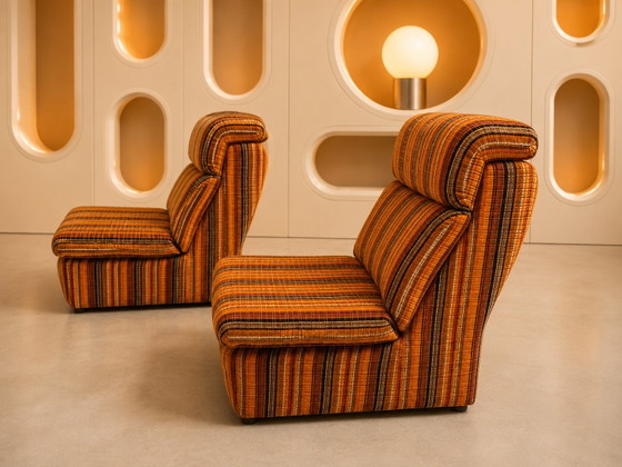Paire de chauffeuse Space-Age – Chaises & fauteuils, Textile, Velvet (photo 4 of 6)
